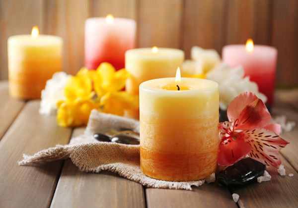 Candles_Orchid_Closeup_440308