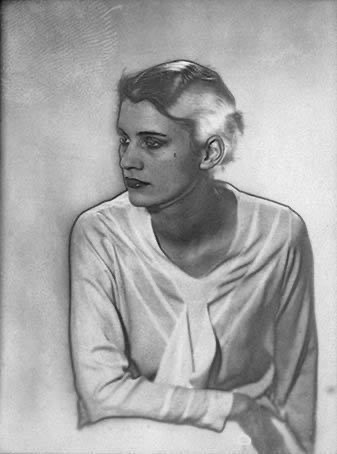 Натальная карта Ли Миллер